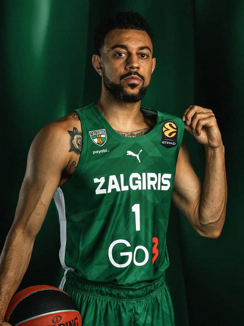 Kaunase „Žalgiris“ – „Dubai Basketball“