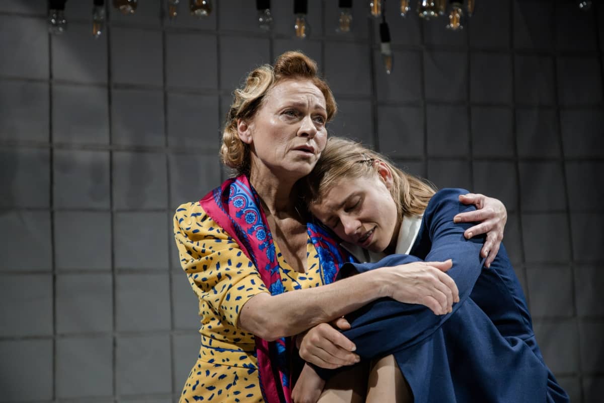 Võõras nahk | Liepāja teatri väike saal