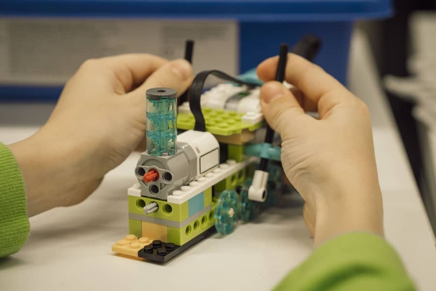 LEGO robotika 6 - 8 gadus veciem bērniem