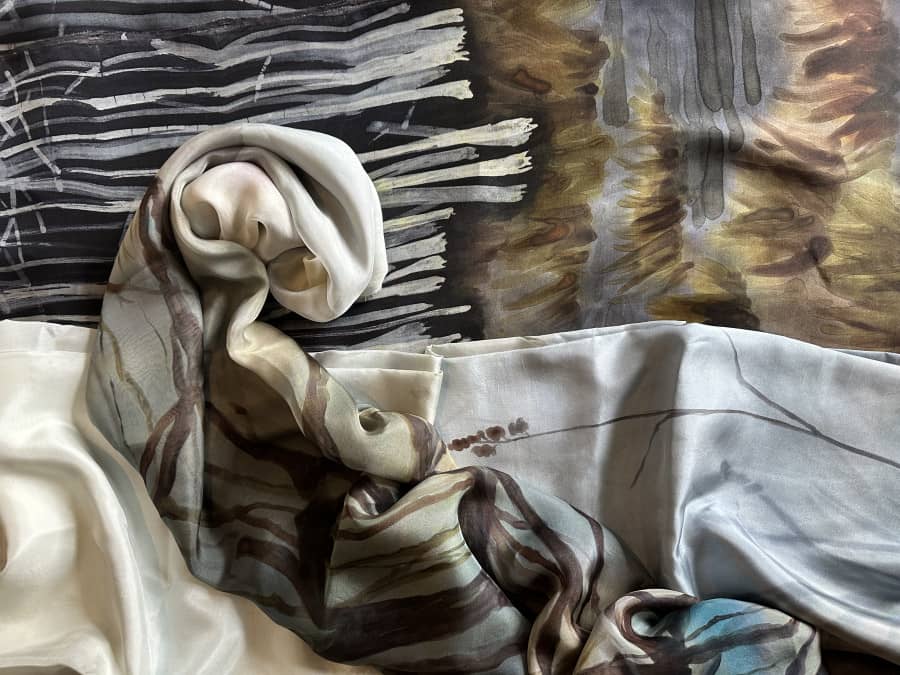 Rūta Burbulė ja Eglė Lipinskaitė siidimaali näitus „Armastuse labürintides“